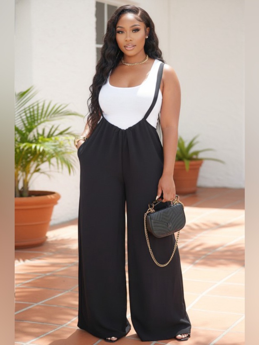 WinWin Black Wide-Leg Suspender Jumpsuit